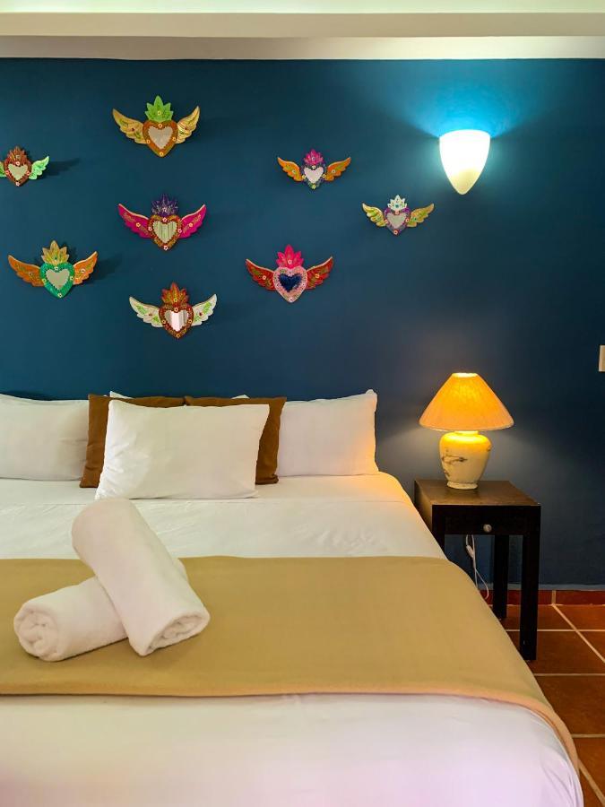 La Iguana Vallarta Lgbt Adults Only - Romantic Zone - Party Clubbing Street Puerto Vallarta Exteriör bild